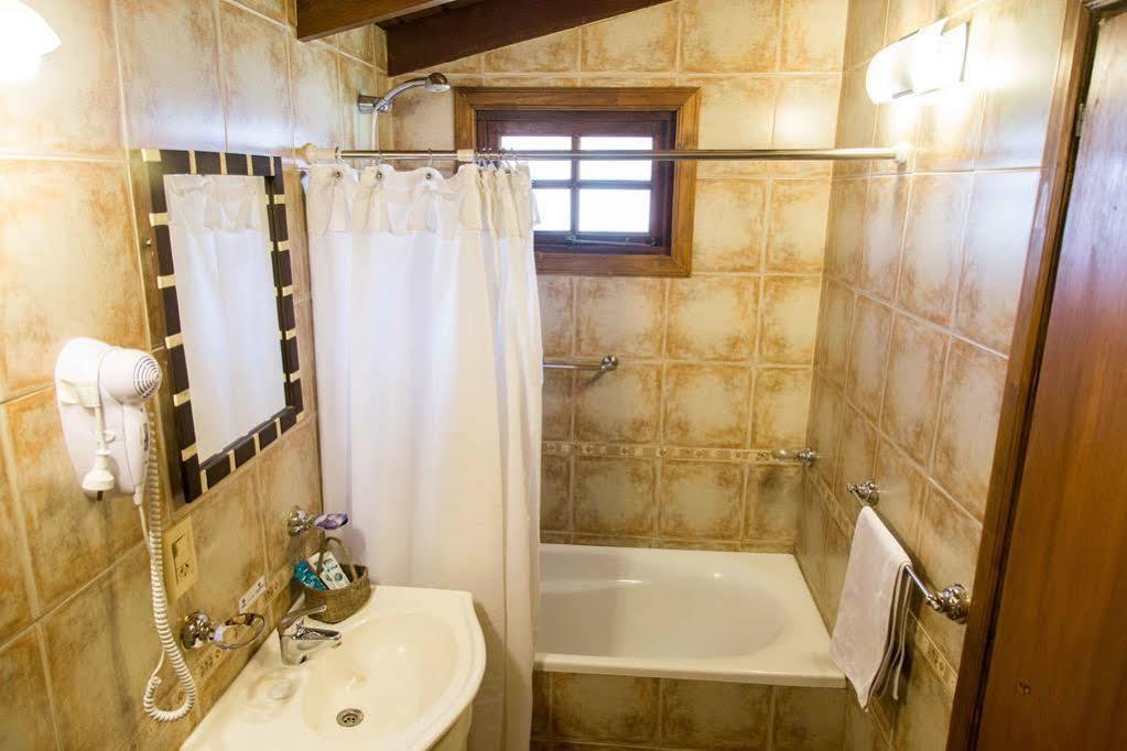 Utaka Cabanas Y Apartamentos Ushuaia Eksteriør billede